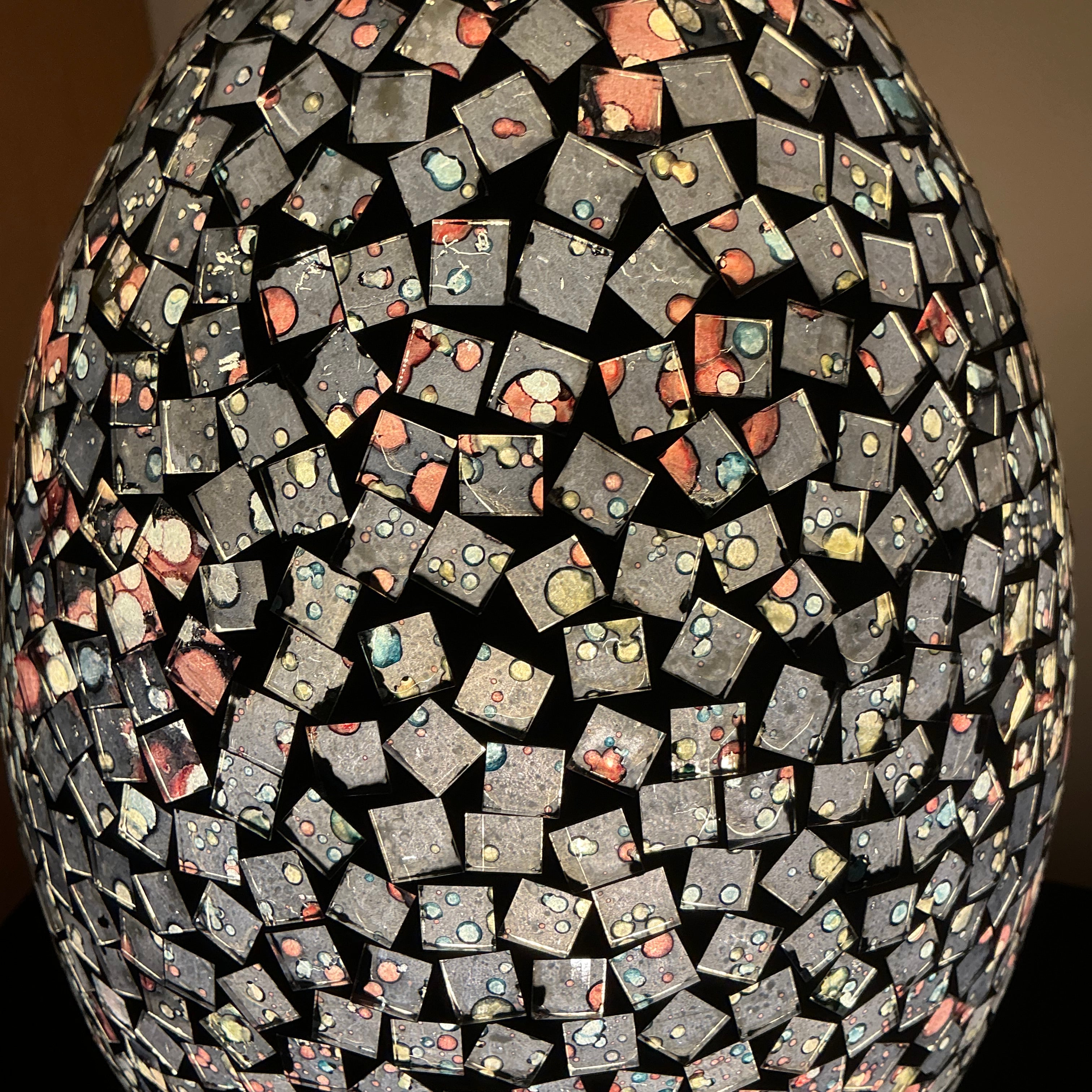 Mosaic Egg Table Lamp - Medium
